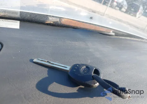 2006 Kia Amanti from USA, damaged, VIN KNALD124165091392